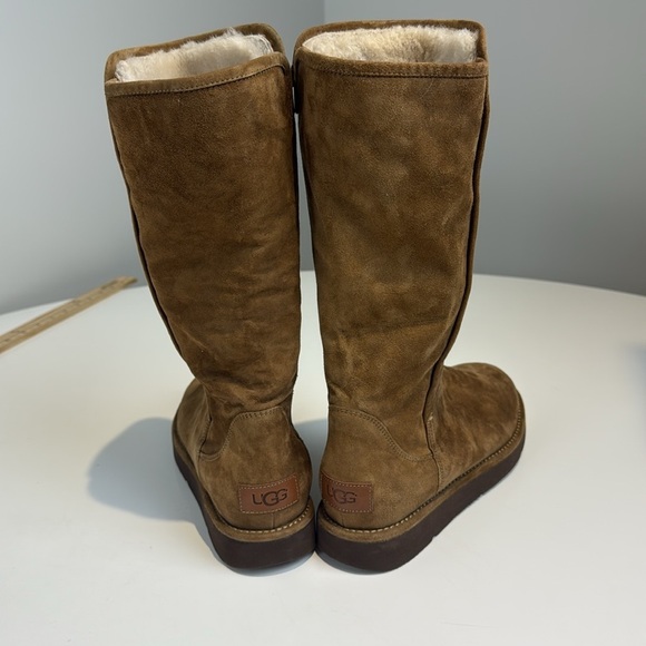UGG Women's Abree Tall Boots Size 7 - Picture 4 of 13